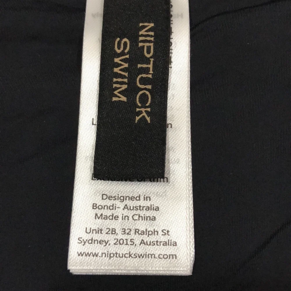 NIP TUCK | Swim